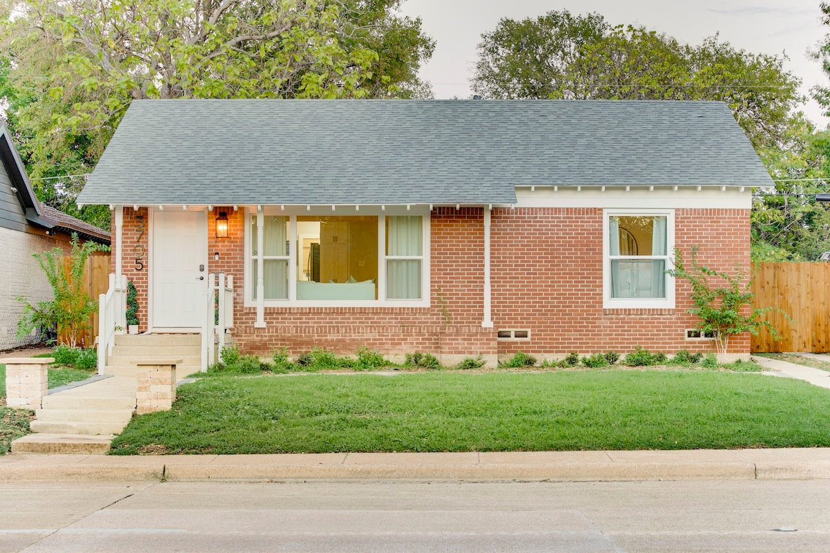 Bluebonnet House - Cozy Stay