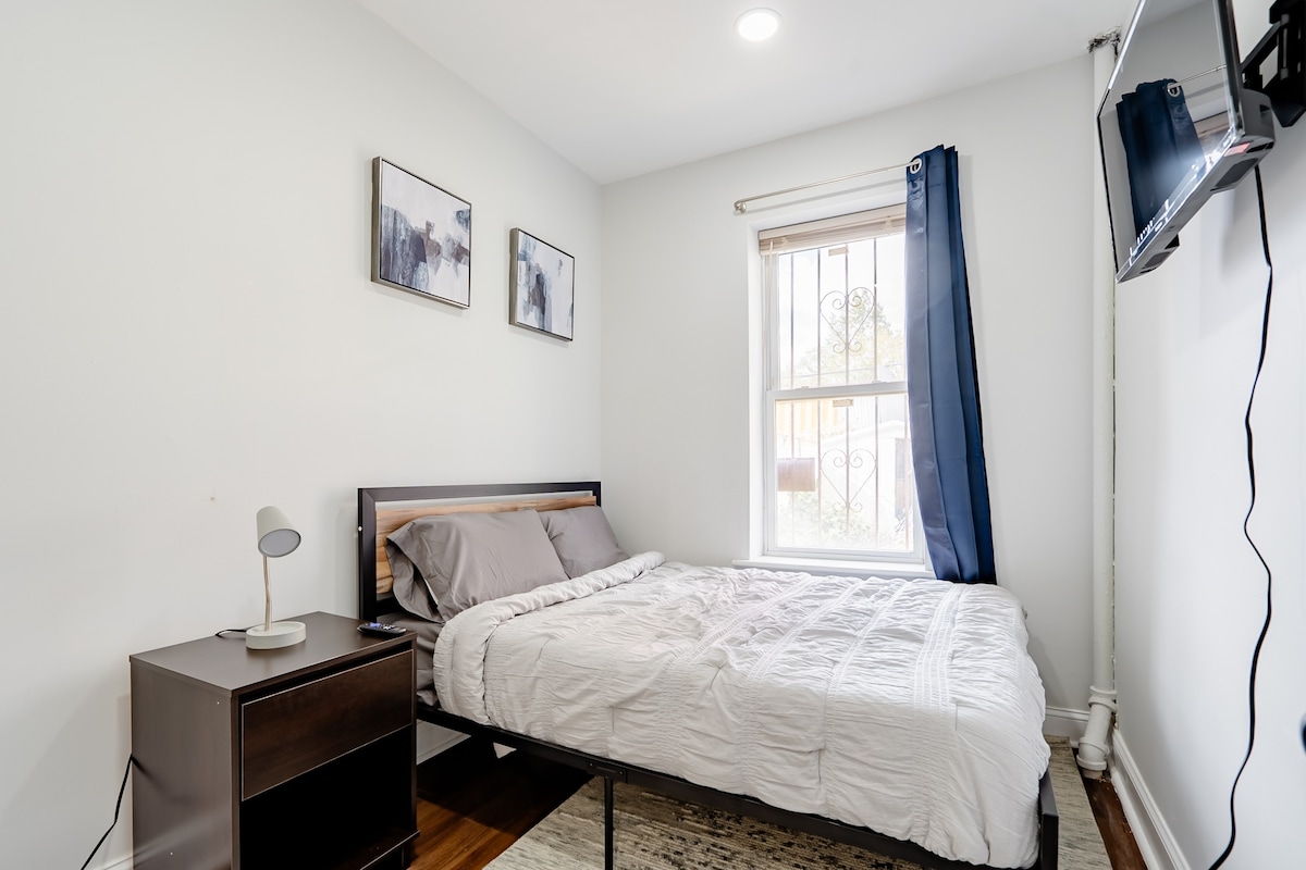 Modern Cozy 2BR Suite in East Brooklyn, NY