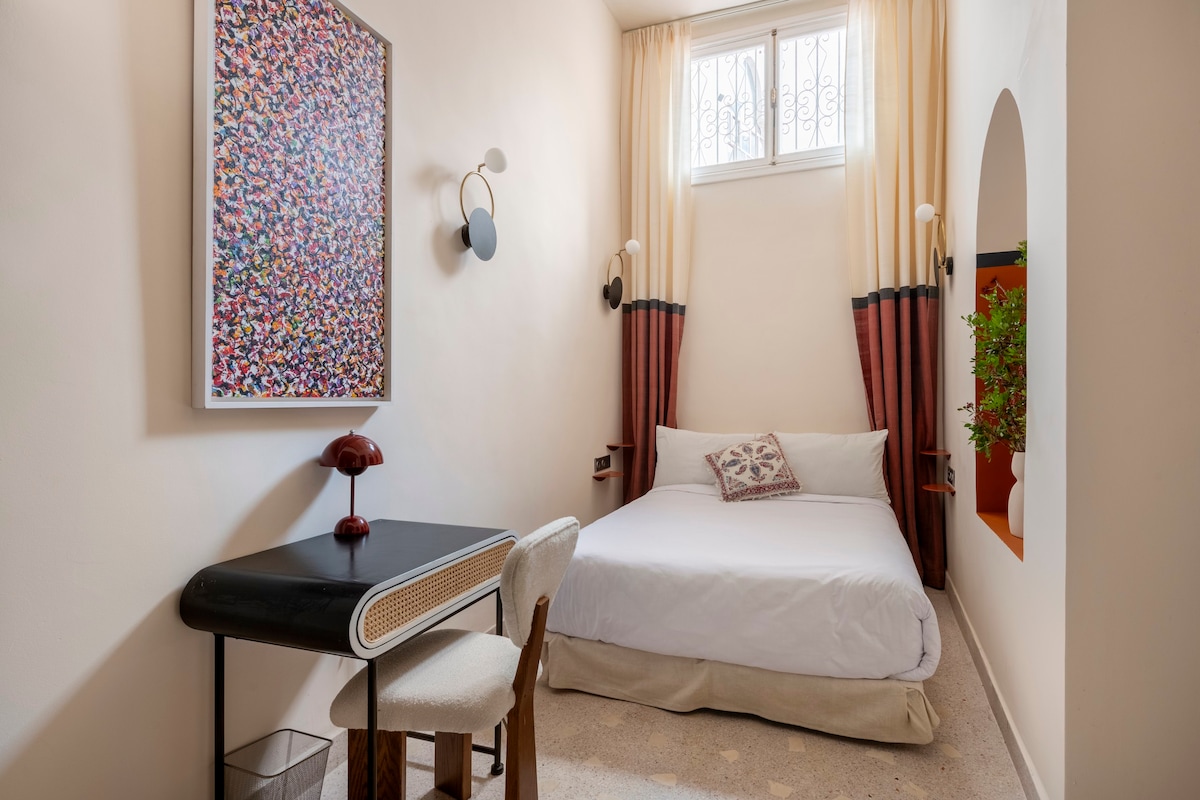 Guesthouse Kasbah sea view : charming room 4 pers