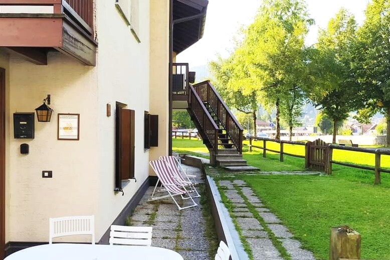 Nice apartment ground floor with privat courtyard
