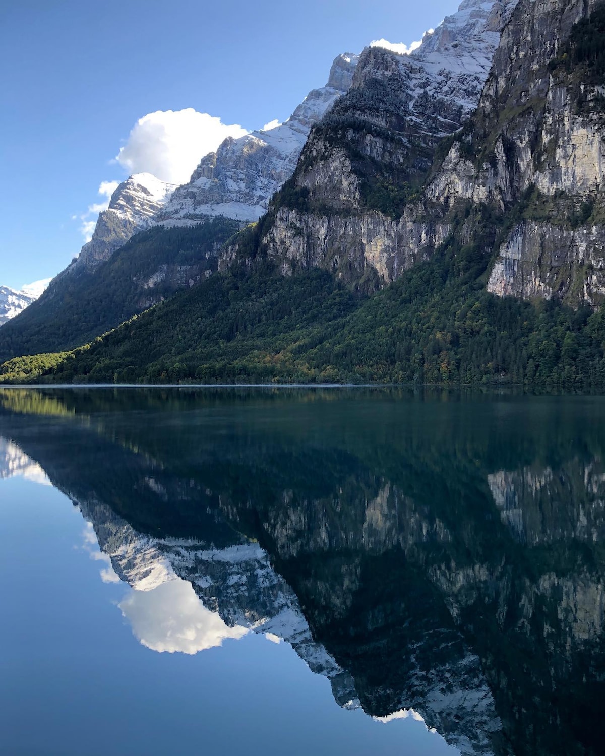 位于格拉鲁斯（ Glarus ）的温馨安静公寓