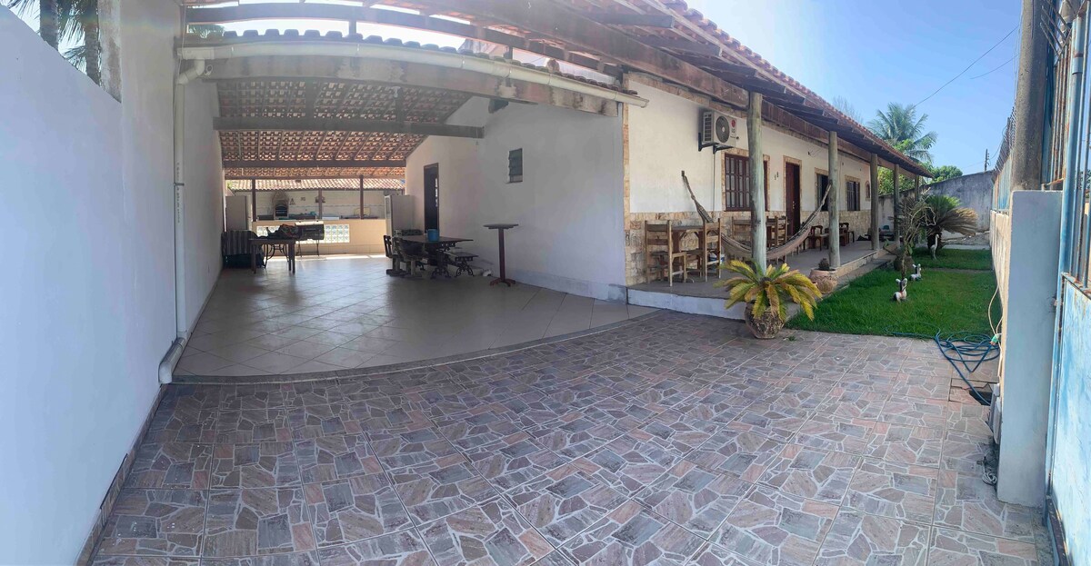 Araruama Casa Colonial,4suítes, piscina e churrasq