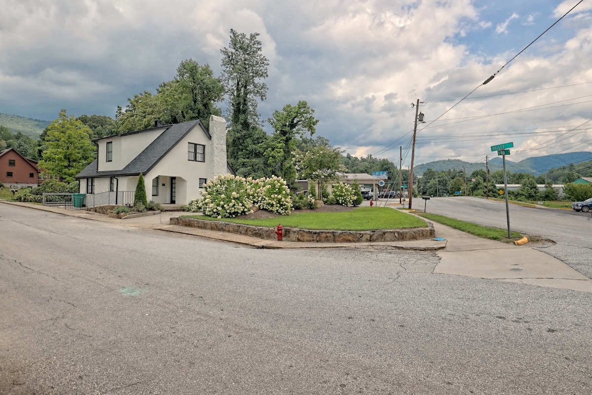 Bright, updated, stylish home on Main Street.