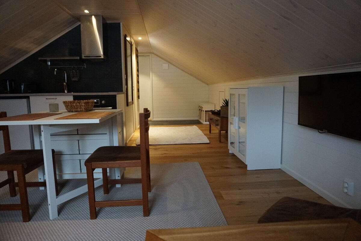 Byskogen舒适的Loft公寓，距离Östersund 5公里