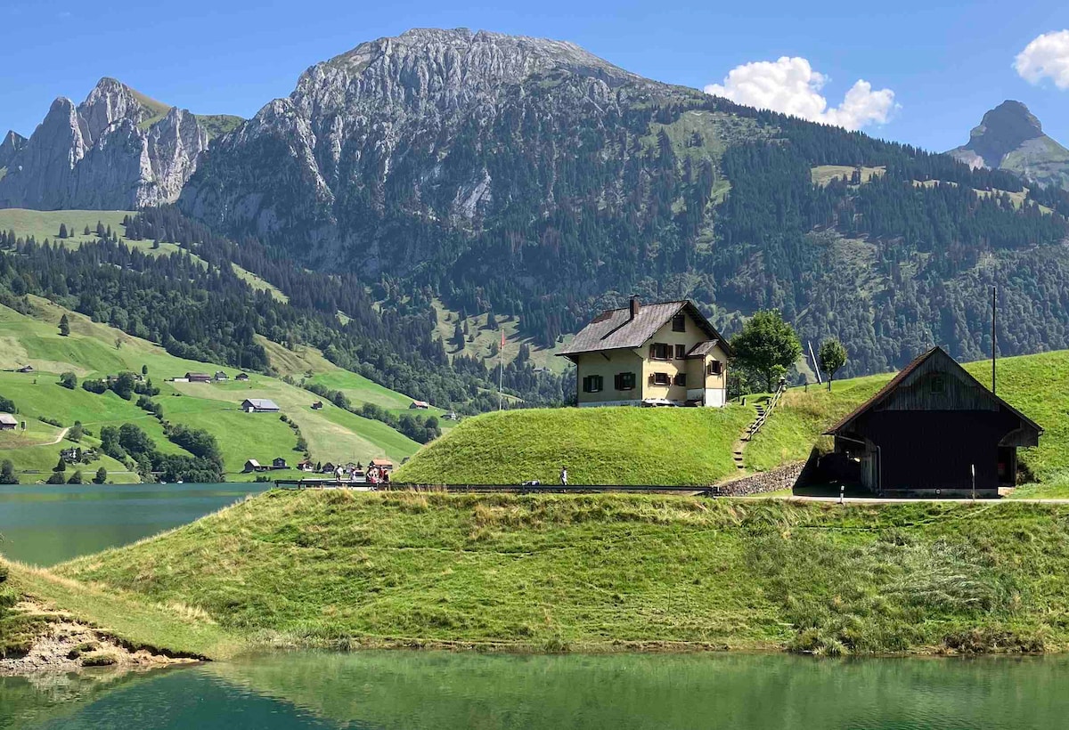 Ferienhaus am Wägitalersee