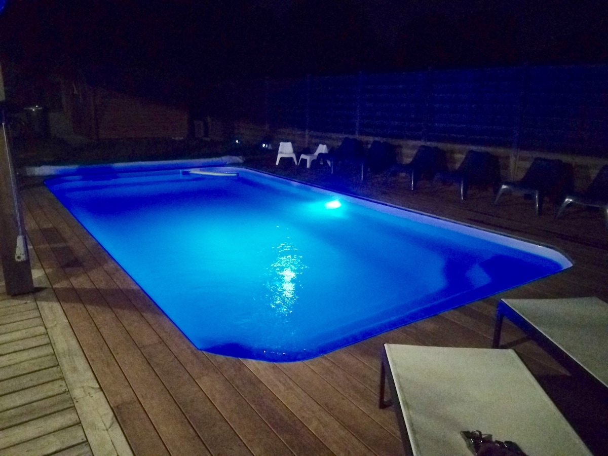 Marais Poitevin - La Rochelle, maison avec piscine