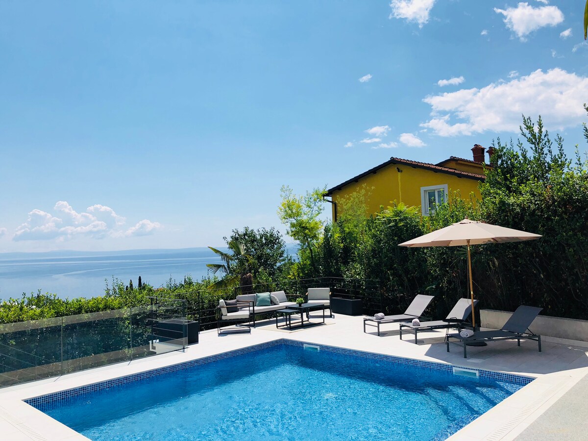 Villa Bardo、Opatija中心、海景、恒温泳池