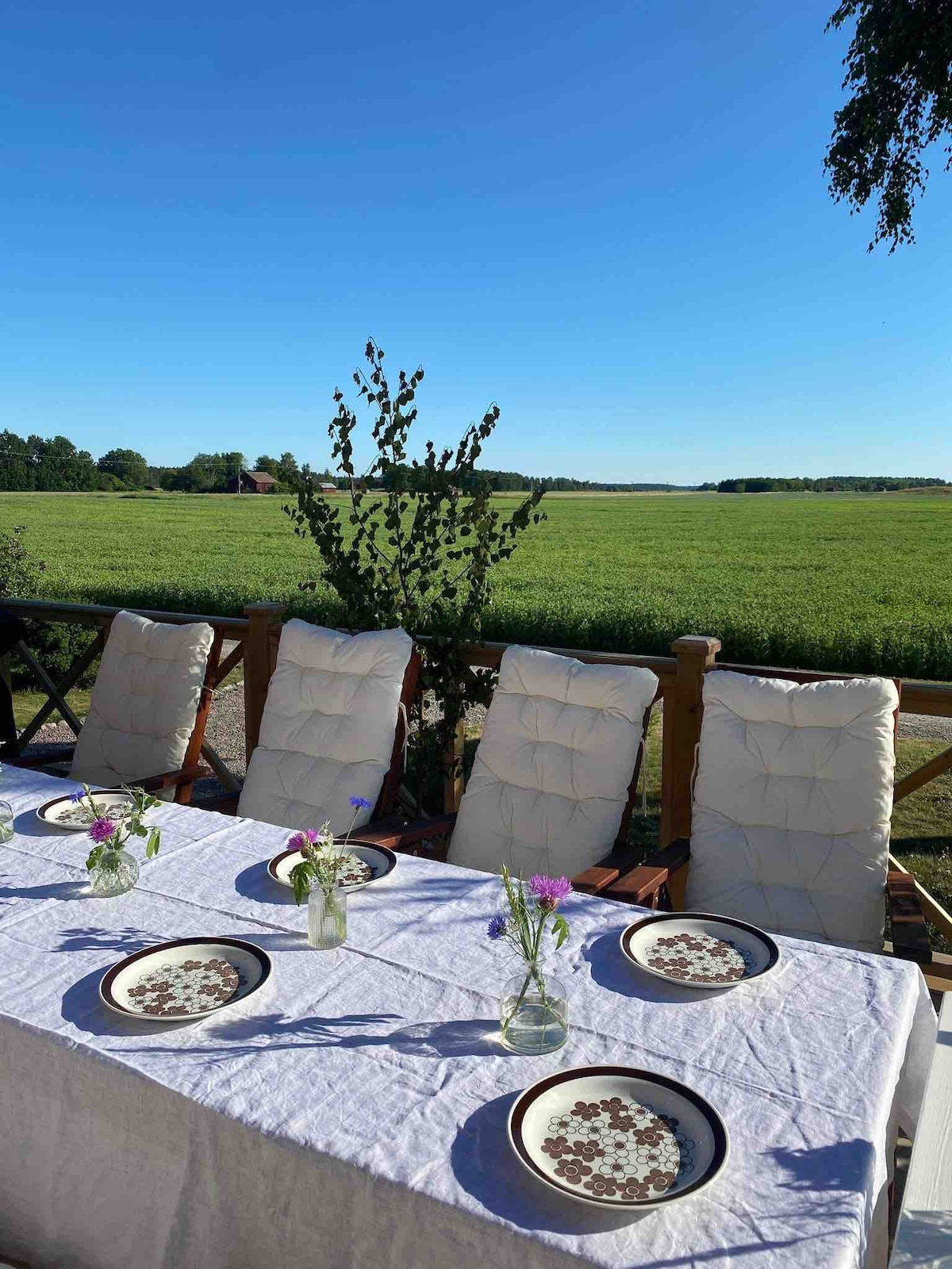 Lantlig idyll med högsta komfort