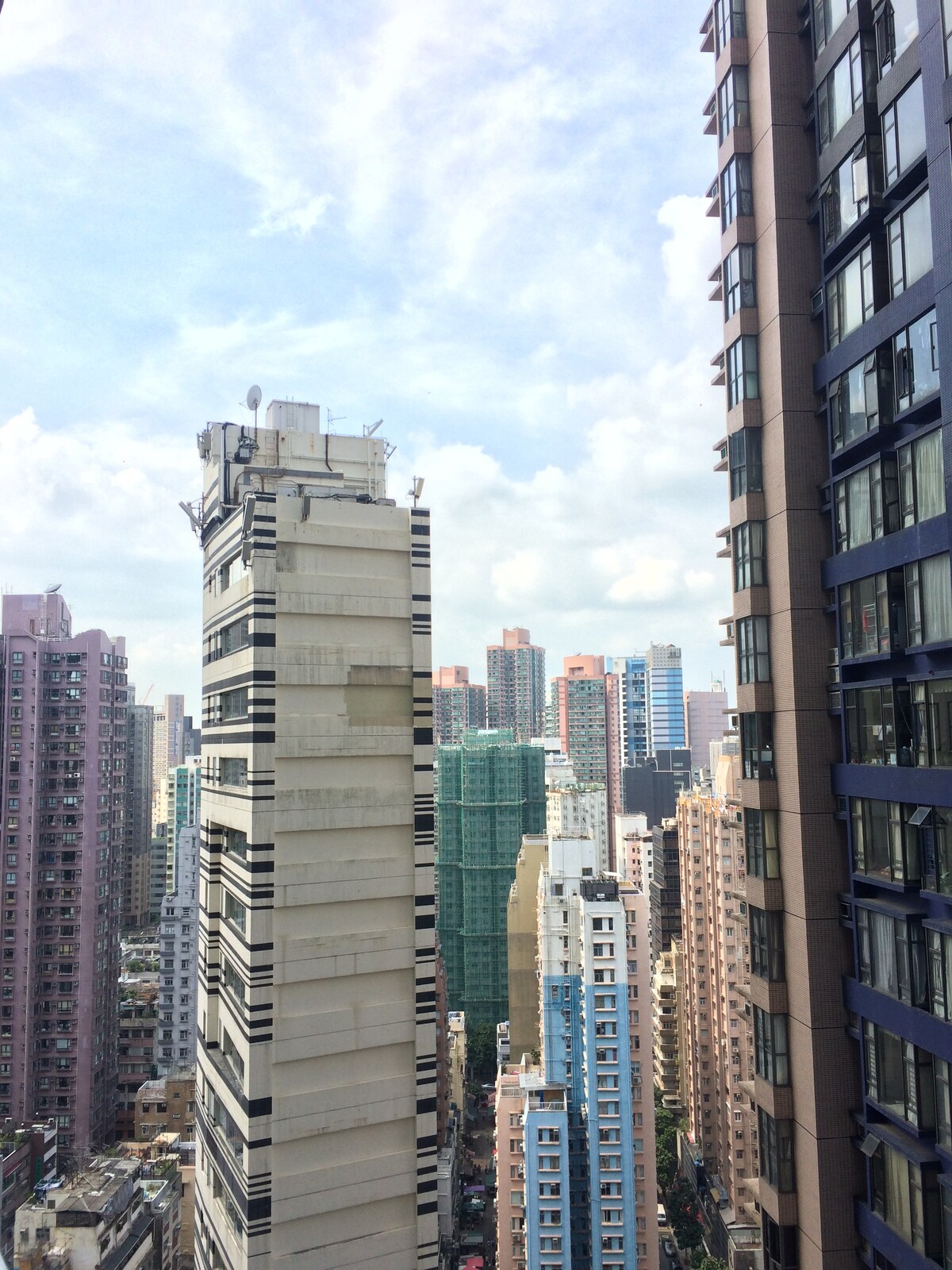 Great two-bedroom apartment in Central, Hong Kong