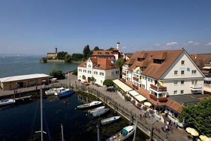 Akzent Hotel Löwen ， （ Langenargen am Bodensee ） ，双人客房村庄一侧