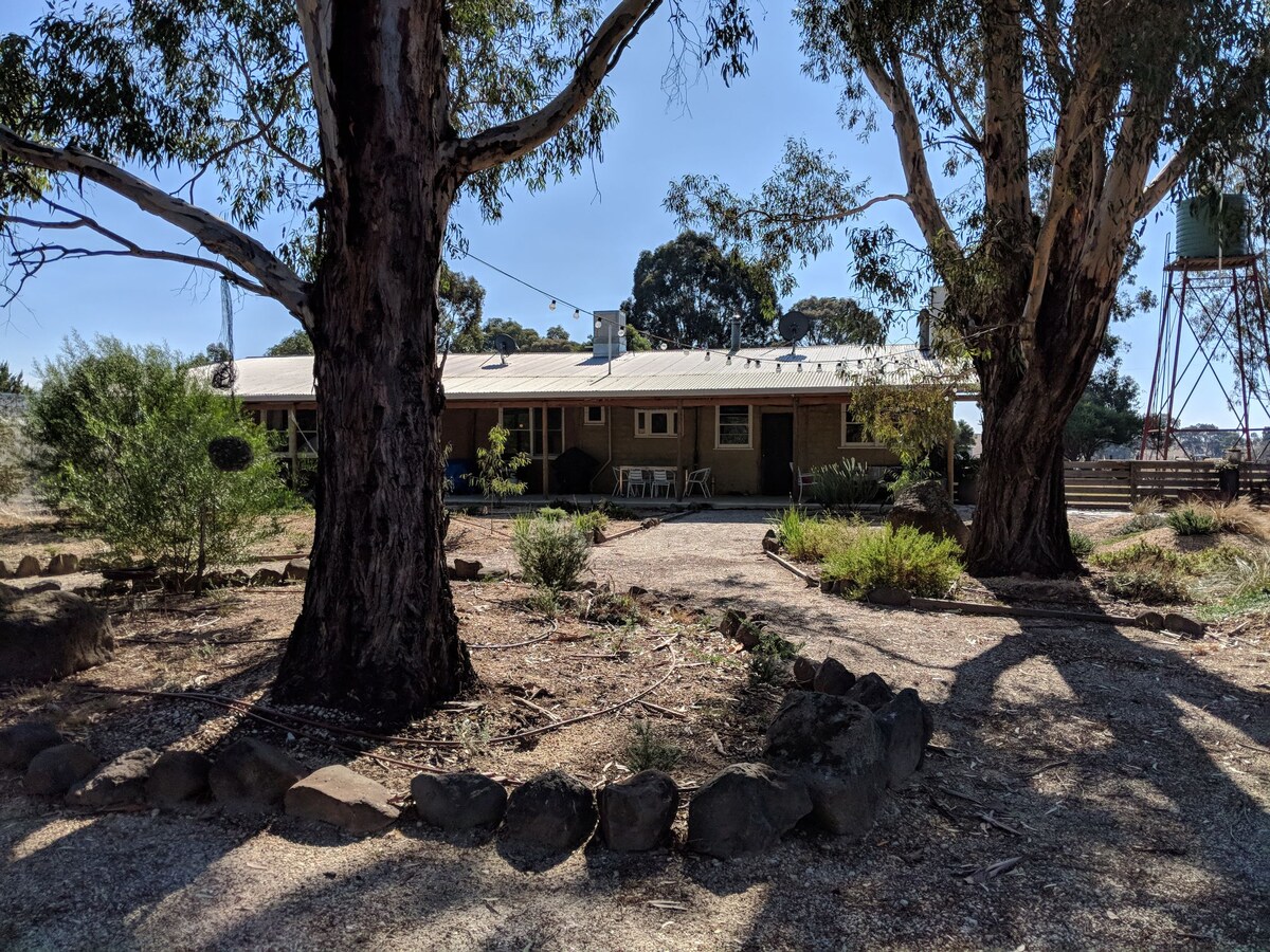 Bet Bet Creek Homestead