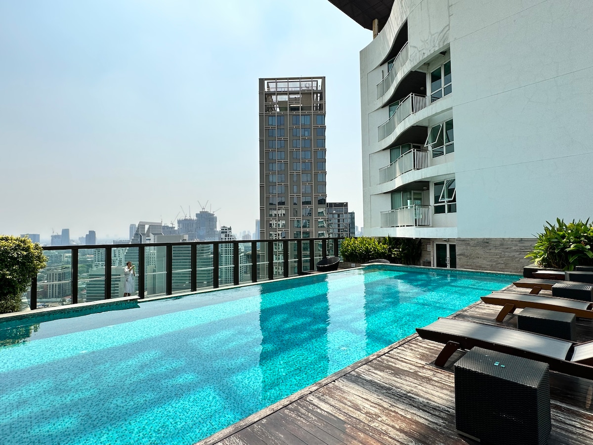 Huge Penthouse near Skytrain, Siam & Lumpini Park