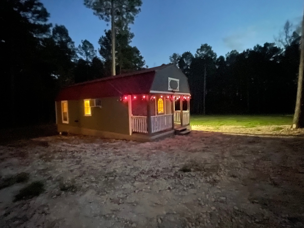 Cozy cabin near Lake O' Pines / Avinger