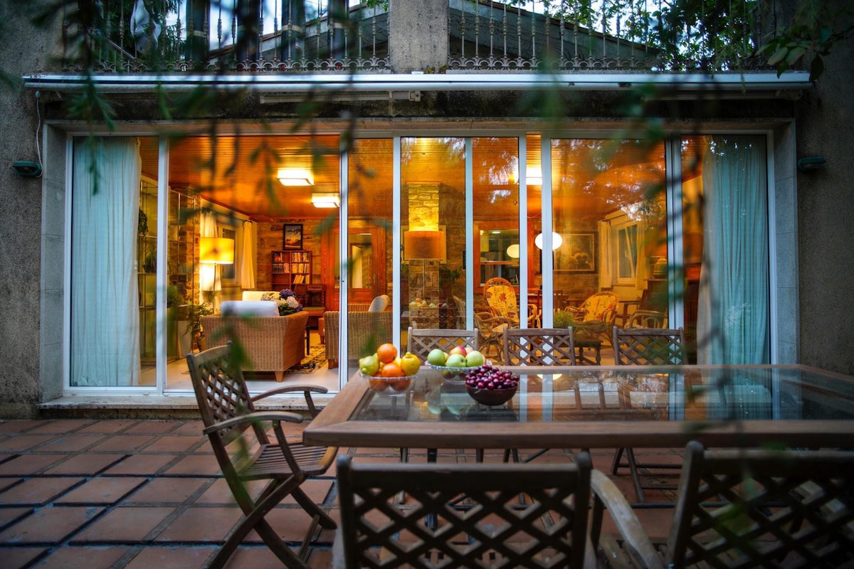 Casa rural en un gran bosque a un paso de Santiago