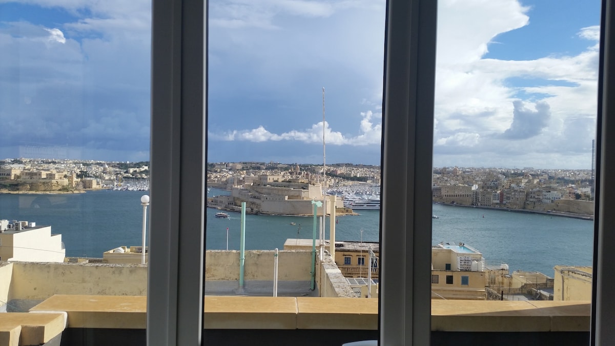 瓦莱塔中心（ Valletta Centre ） ，可欣赏美景的设计阁楼