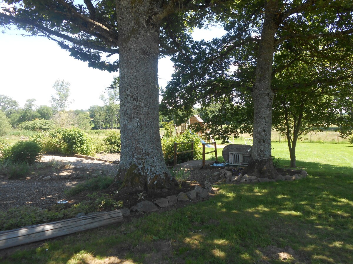 Gîte 5 pers à la campagne aire de jeux, pétanque