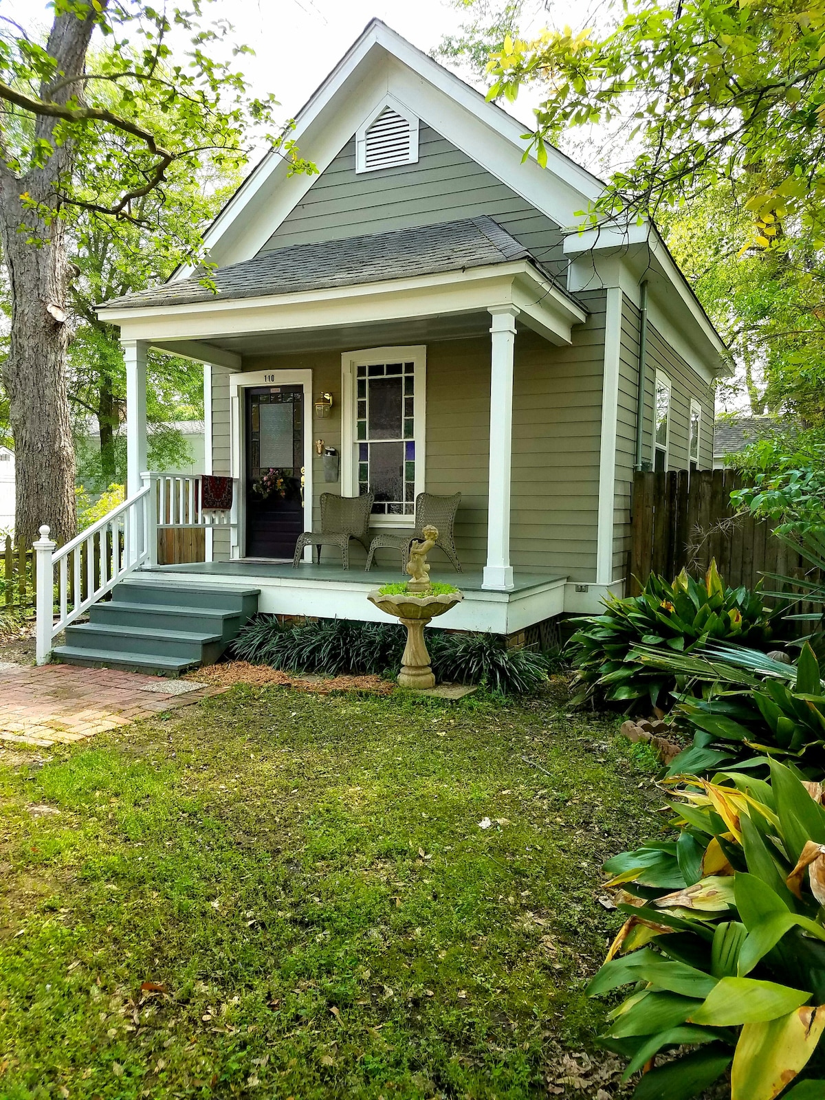 Daniel Alley Cottage - Carriage House B & B