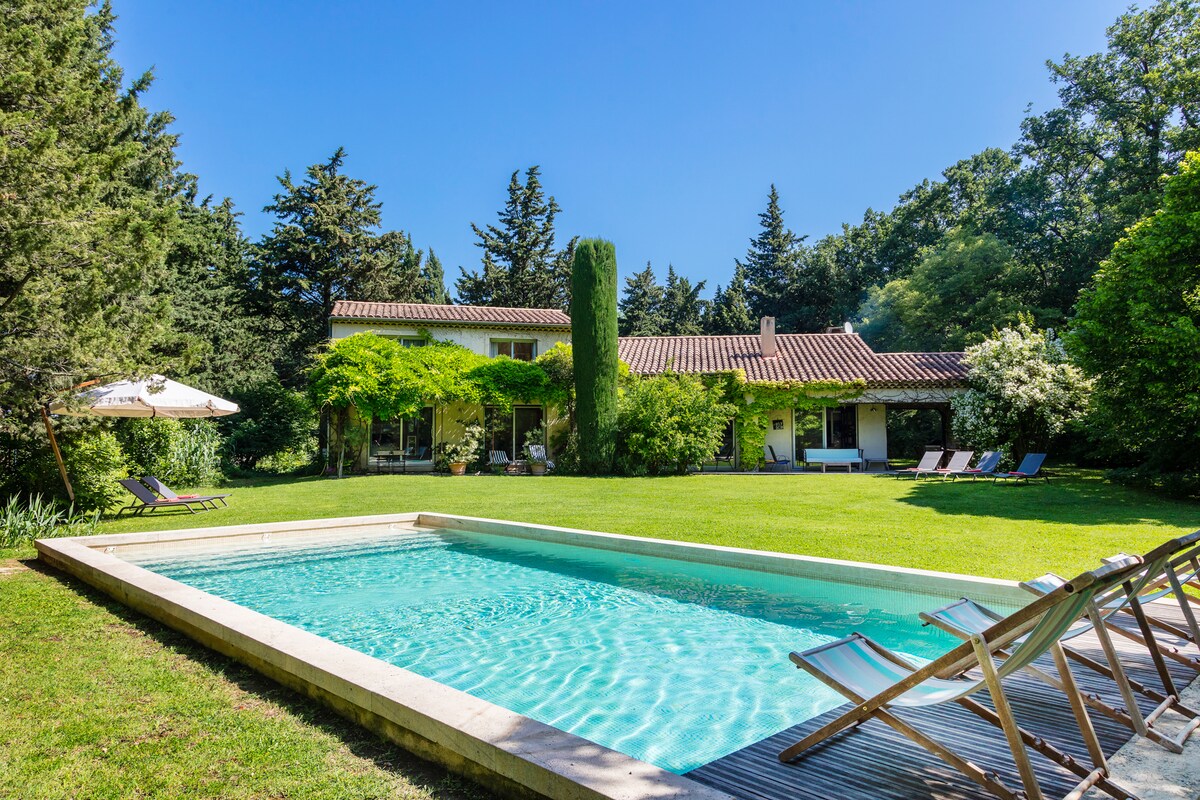 Villa Oustal Piscine Chauffée Parc Arboré 4500 M2