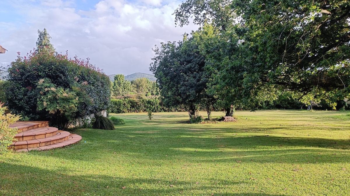 Gran casa rural - 4.000m2 jardín