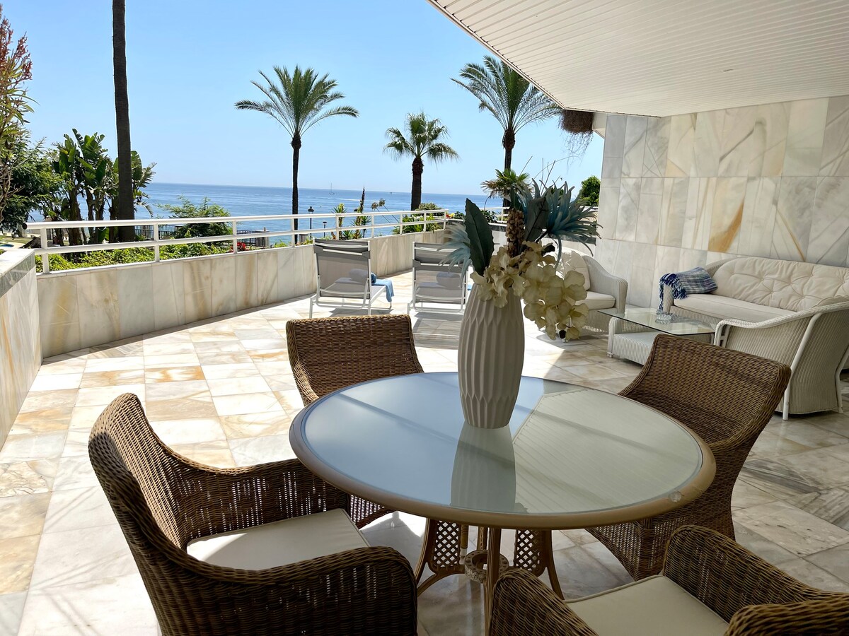 Apartamento en Edif Playa Esmeralda /Marbella