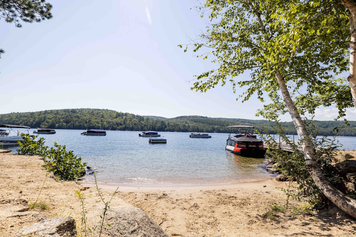 Squam Ice House Lake Home