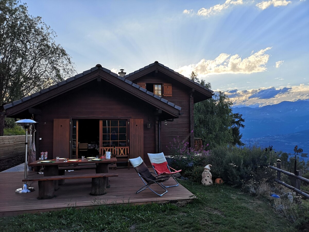 Vercorin美丽的7人度假木屋，景观优美
