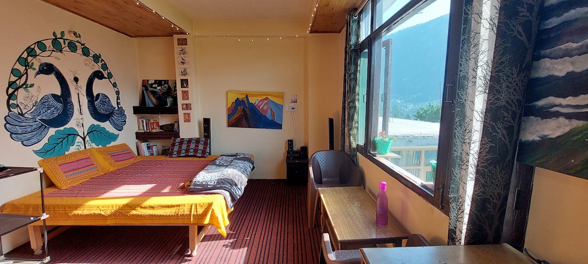 Private 1BHK in Nasogi, Manali.