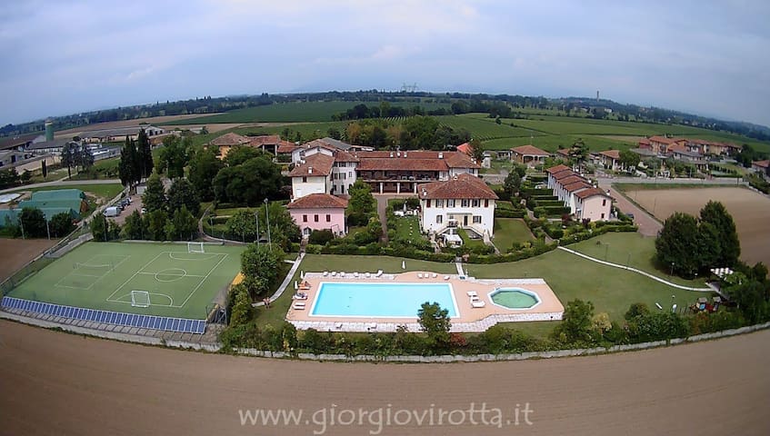 迪塞萨诺德加达（Desenzano del Garda）的民宿