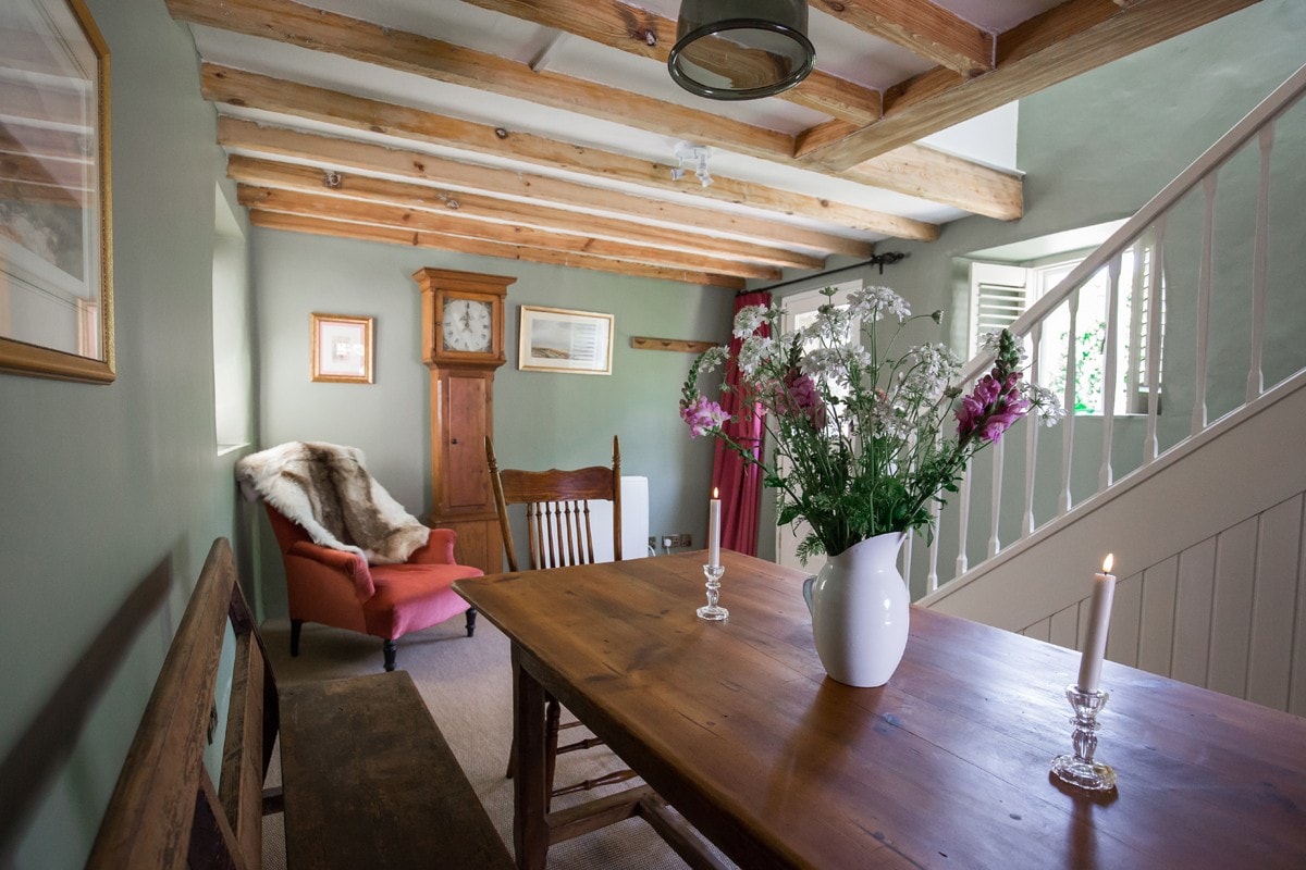 400 year old Dartmoor cottage