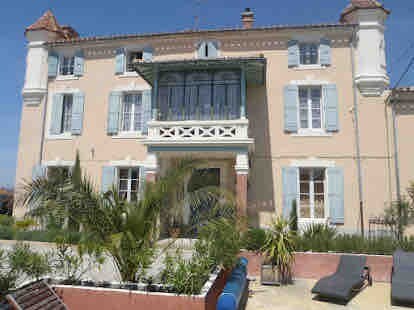 Château « Béthanie » XIXè gîte de charme, piscine