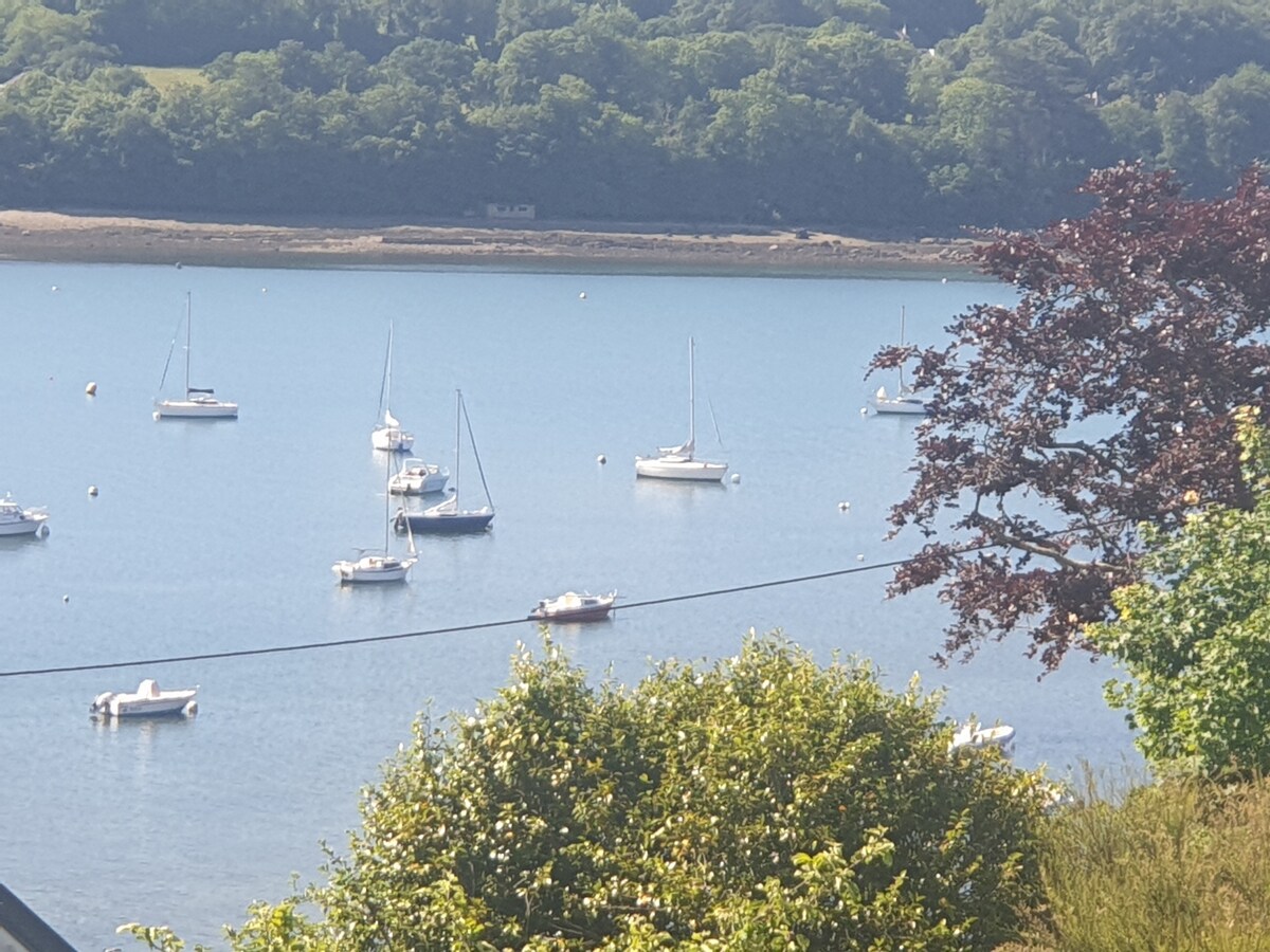 "La Pêcherie" Maison vue mer , Finistère ....