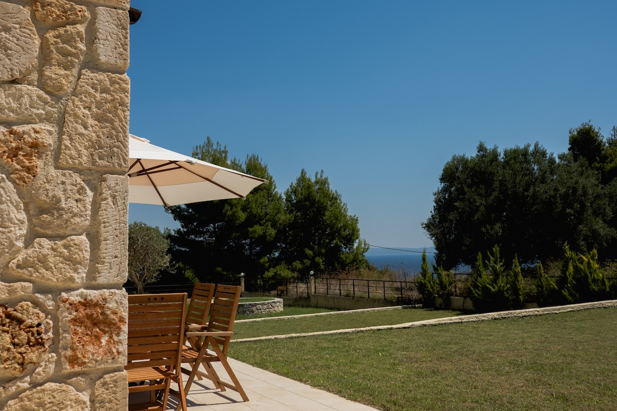Paliouri豪华房源，带美丽的露台和海景