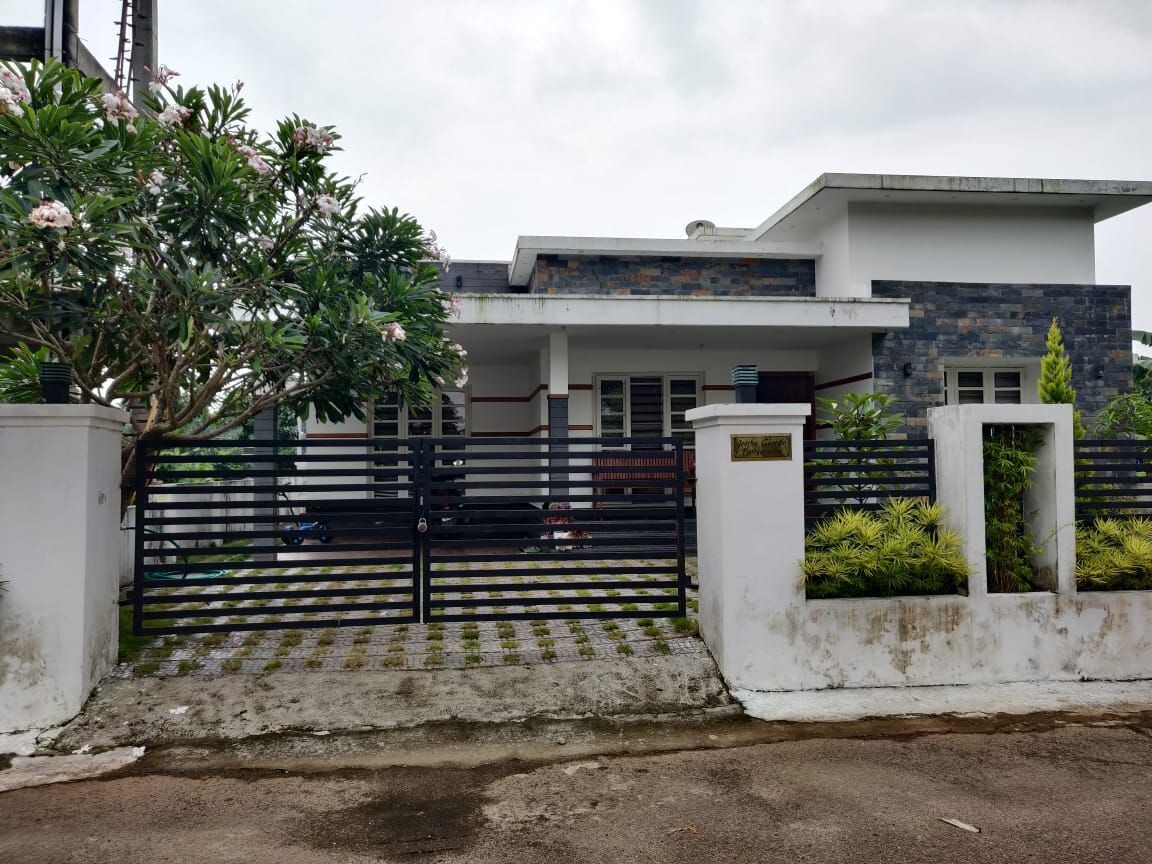 Villa near Kothamangalam