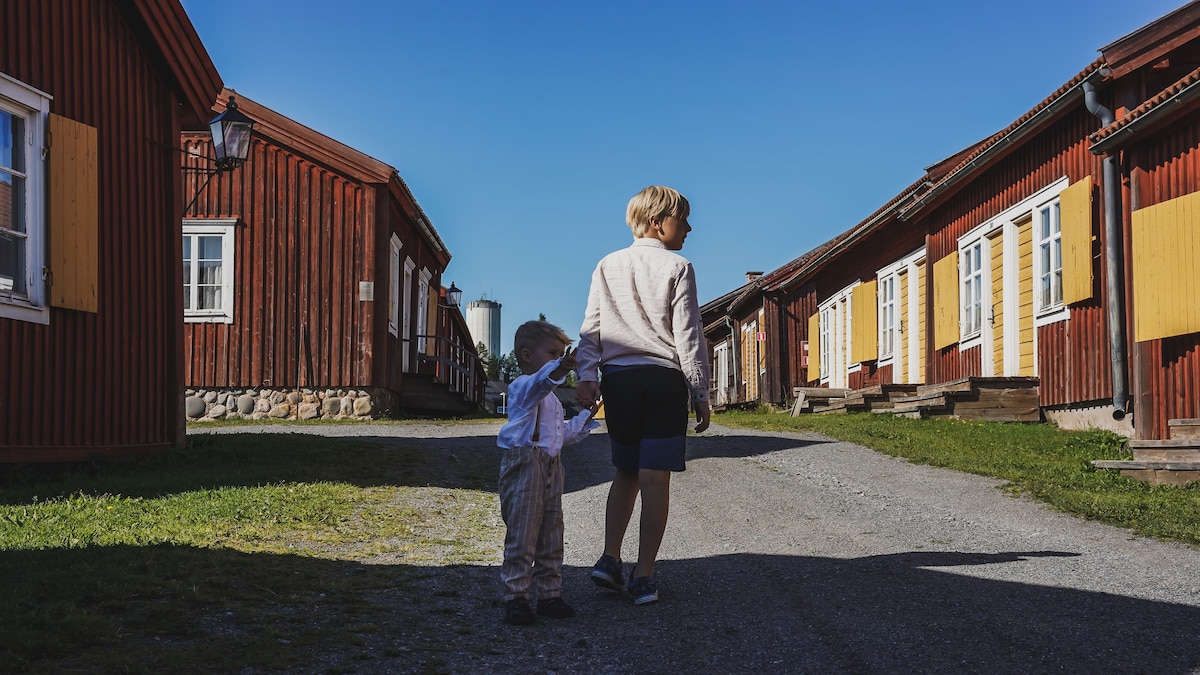 入住Lövånger Kyrkstad的独特房源- 2张床的小木屋