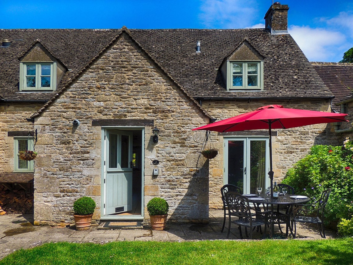 Greystones Cottage-A Hidden Cotswold Gem