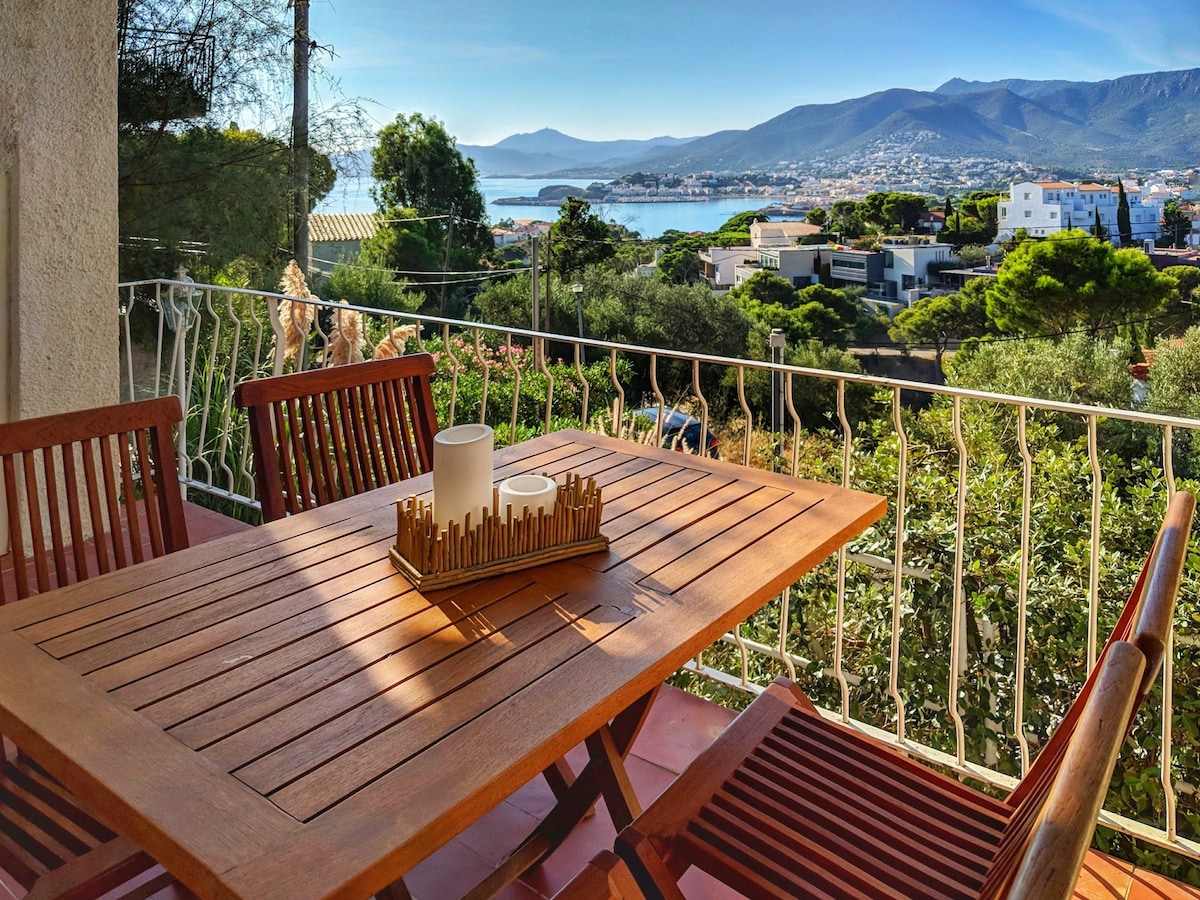 APPARTEMENT AU CALME AVEC VUE MAGNIFIQUE  MER