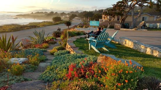 Cambria Shores Inn, King with Partial View