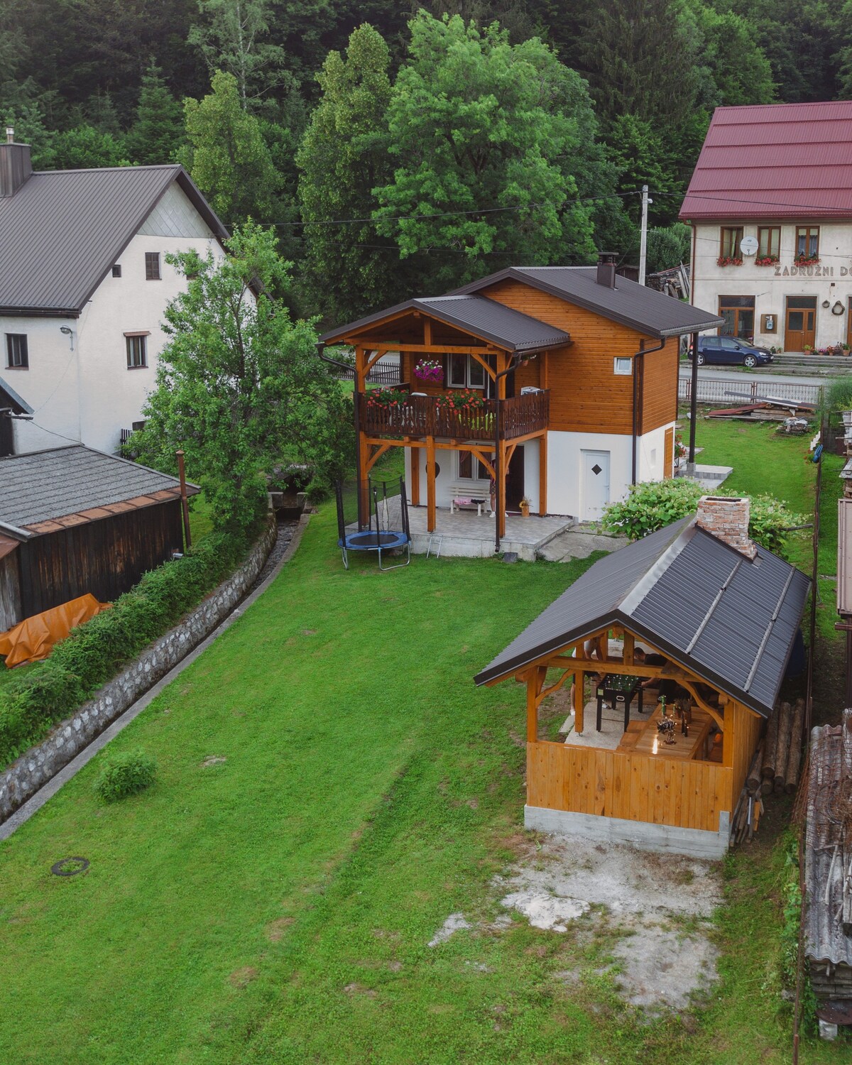 Holiday Cottage "Lujzijana" with garden+streamlet