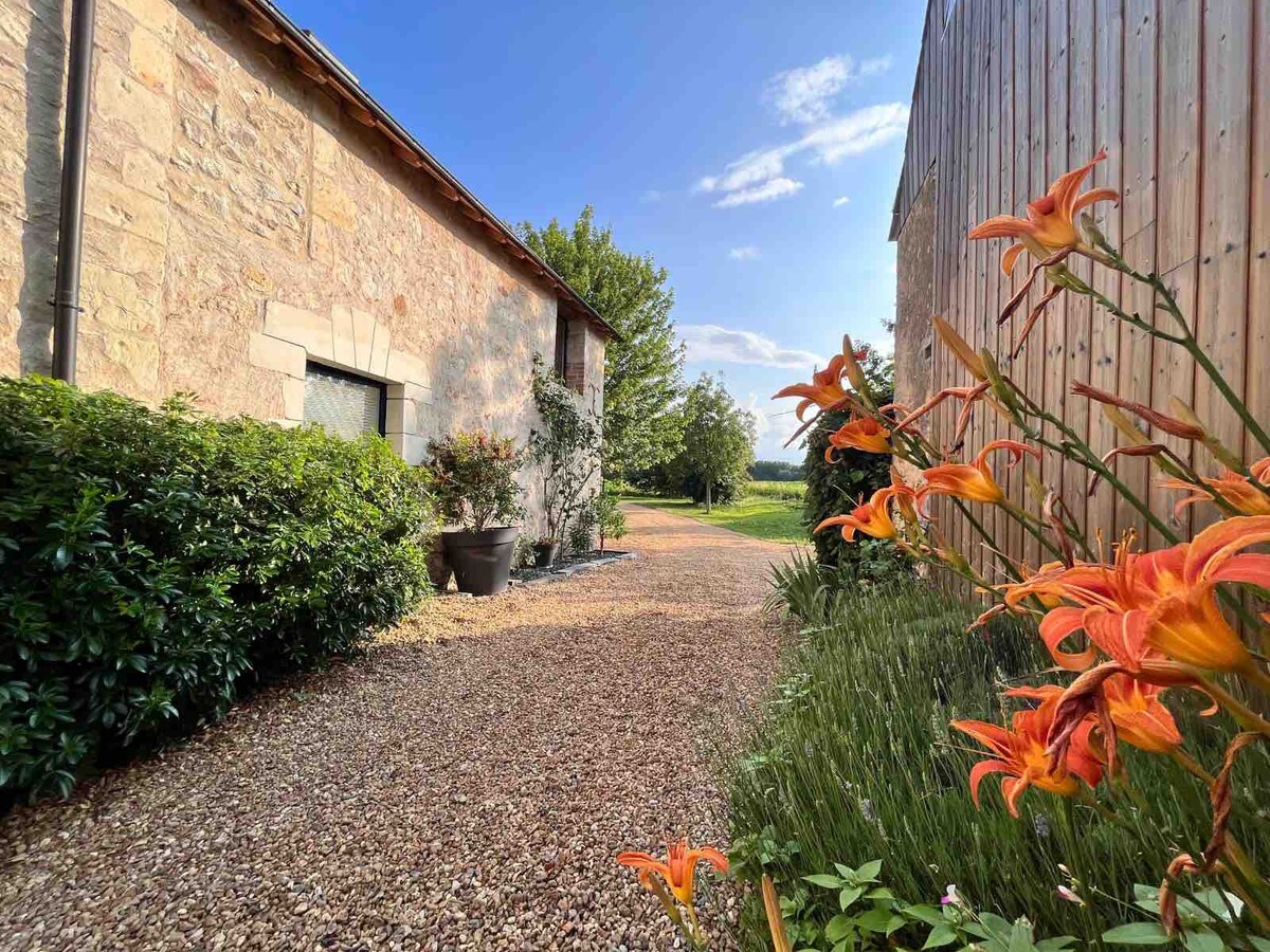 Maison rénovée dans corps de ferme