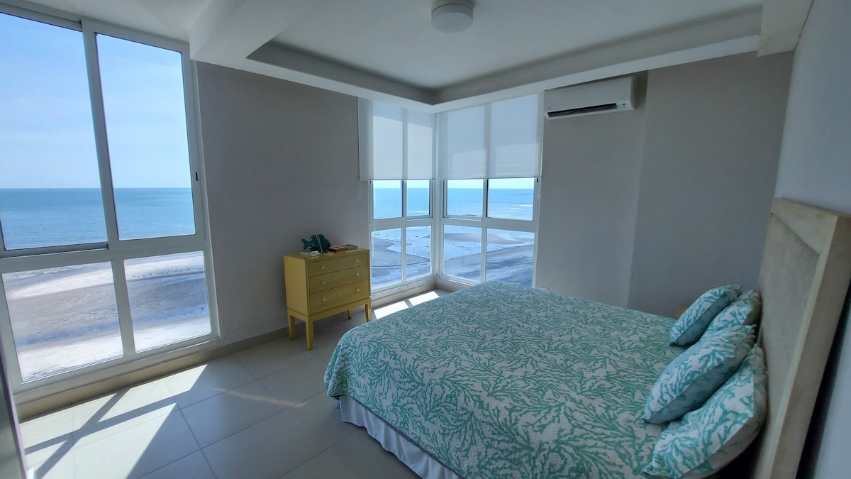 巴拿马海滨专属海滩公寓。