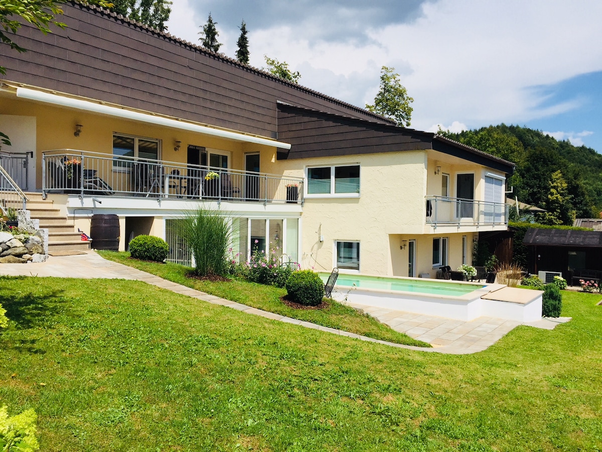 Apartment unterm Schloss - Allgäu (Bergblick)