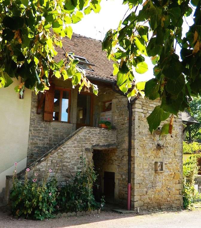 “La Vieille Maison” ， Jully-lès-Buxy