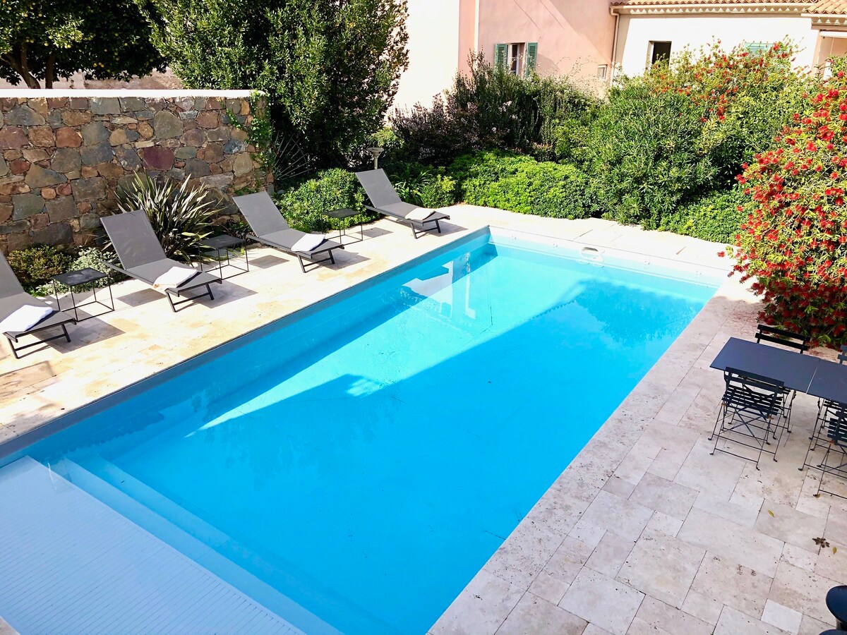Villa Fabiani, Maison de village avec piscine