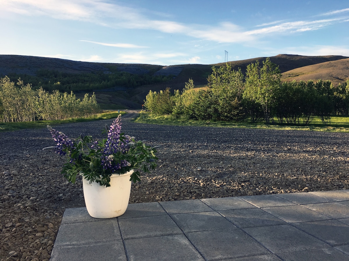 Hvalfjörður风景优美的农舍