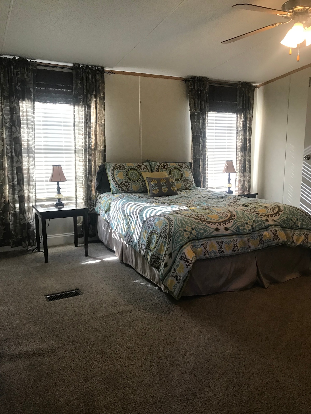 Spacious Stay Near Bethany Beach