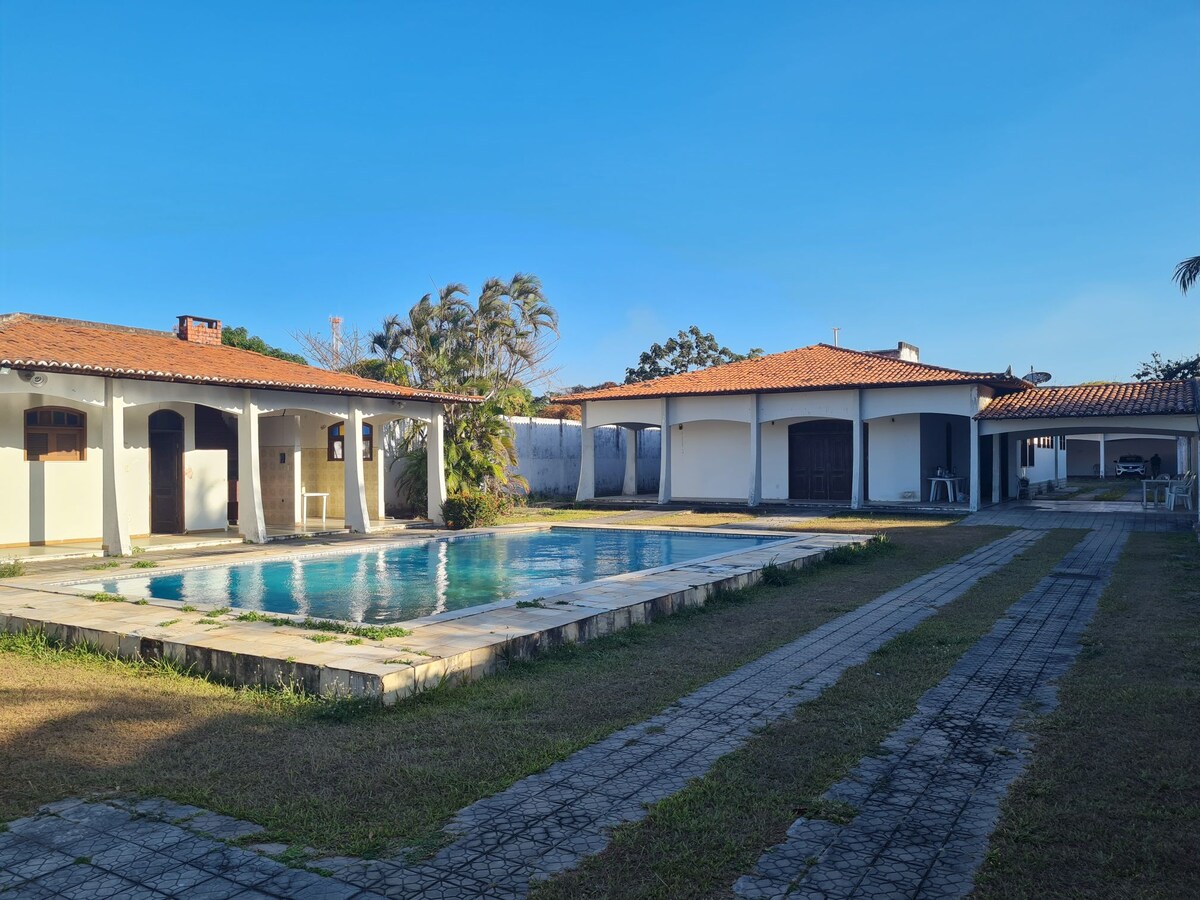 Casa na praia com piscina