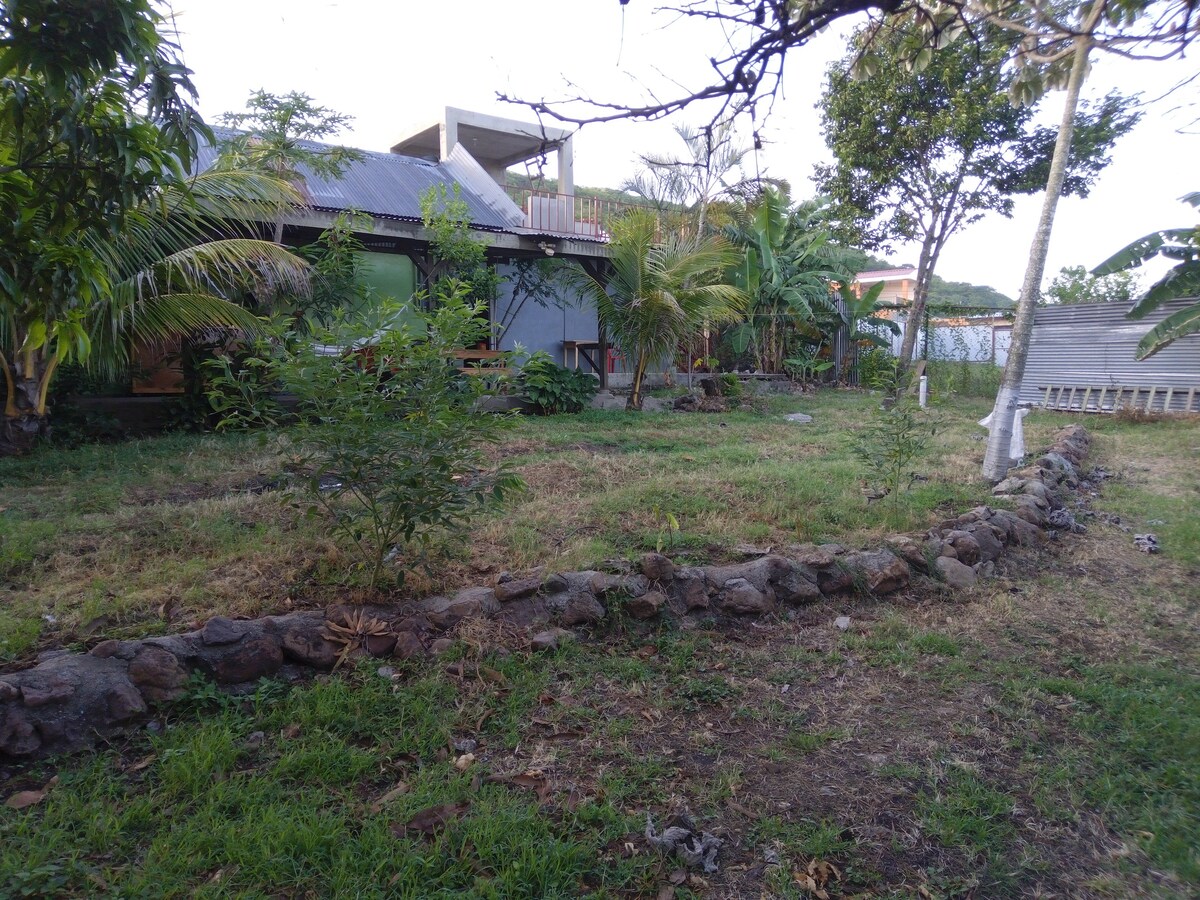 Esteli Homestay on a Hacienda with a big park