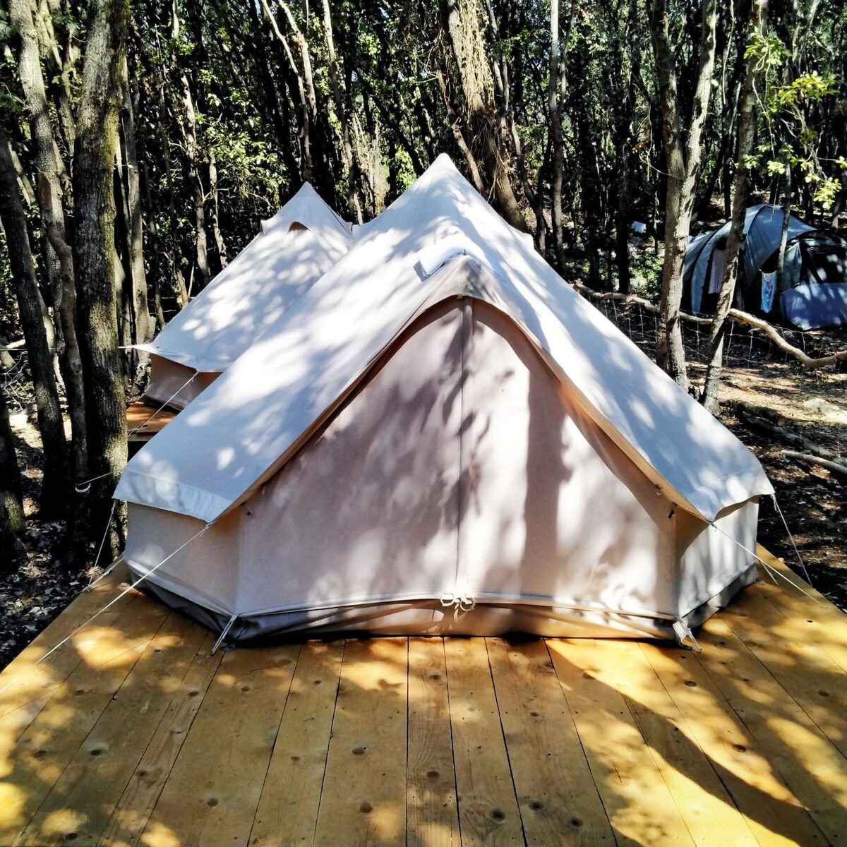 豪华露营帐篷2罗宾逊营地Val Kavran