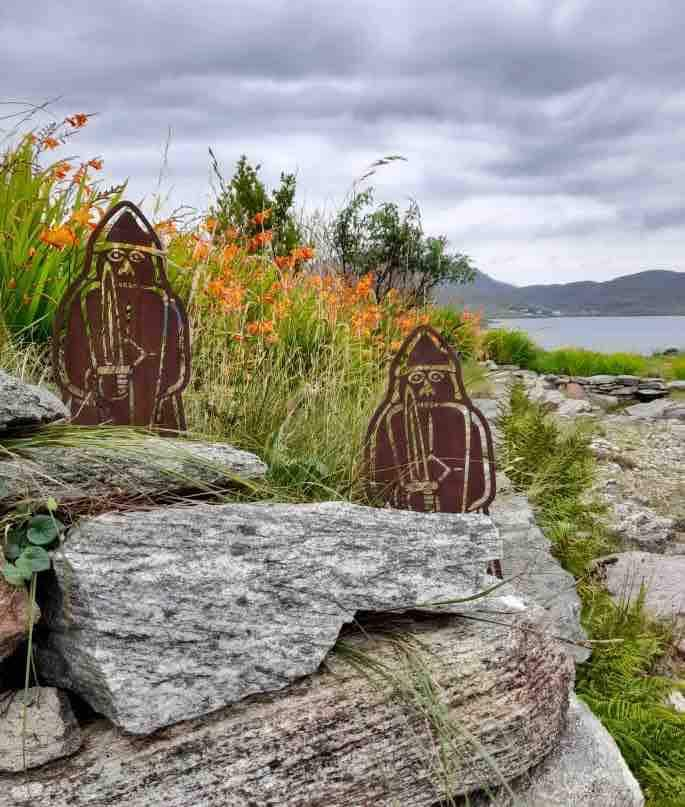 "Driftwood, your Hebridean escape by the sea"