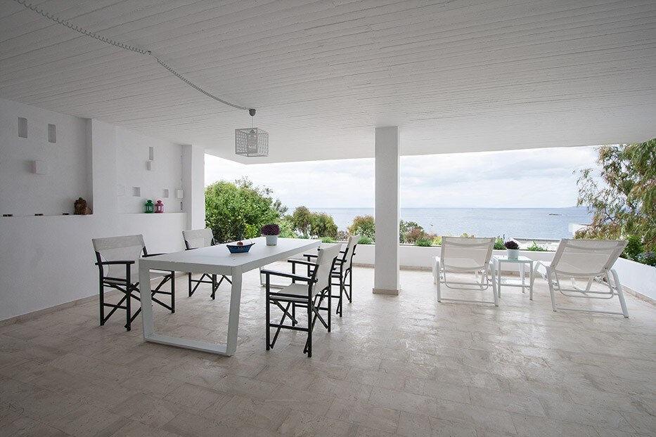 Anavissos日落别墅，距离海滩150米，可欣赏海景